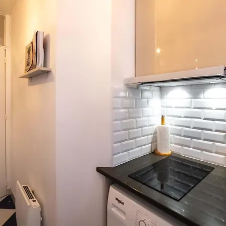 Charming Flat Sacre Coeur Paris